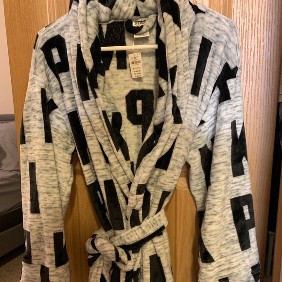 PINK Victoria's Secret Other - SOLD $20 Pink Robe PINK Victoria's Secret Other - SOLD $20 Pink Robe